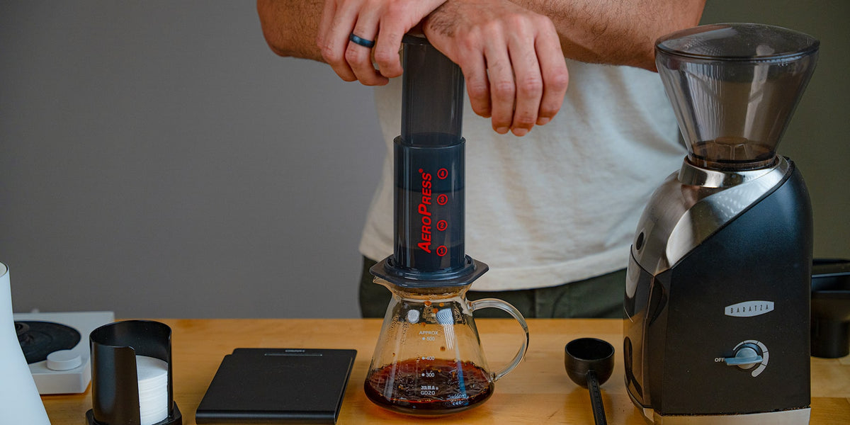 Aeropress Coffee System Might Become One Of Our Favorite Kitchen Toys  (PHOTOS)