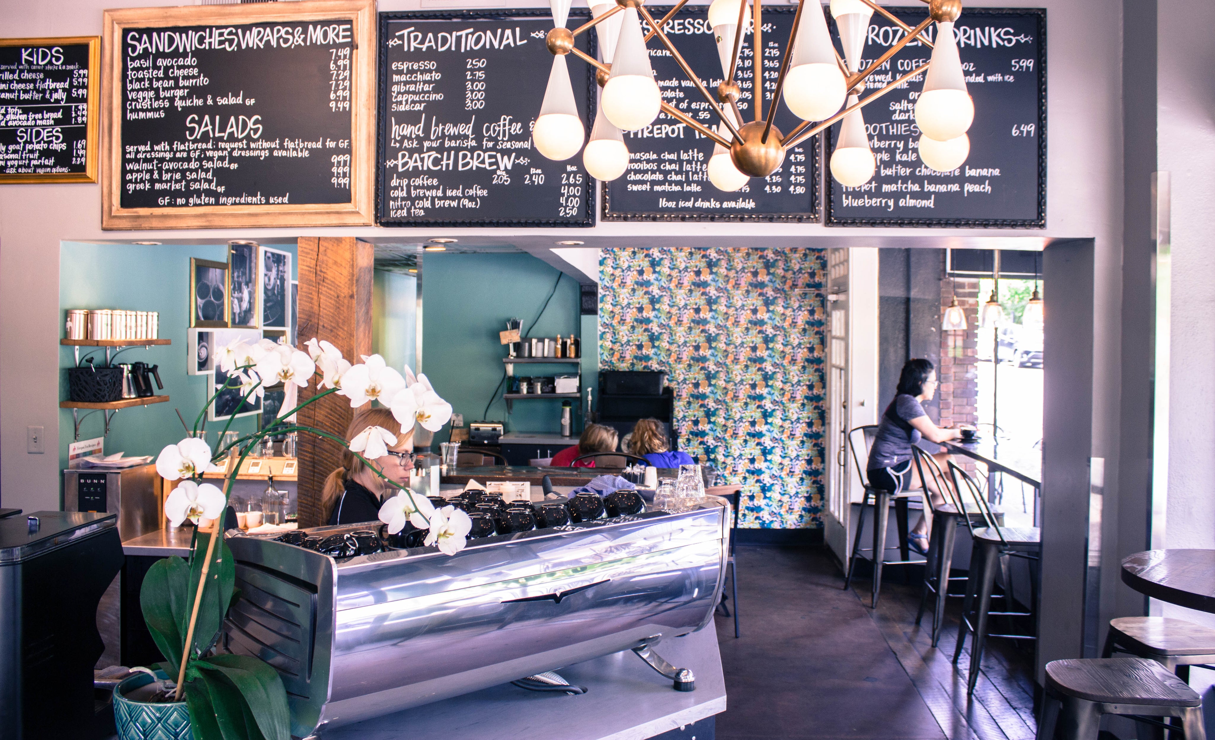 Inside of the Kaldi's Coffee DeMun Coffee Shop 