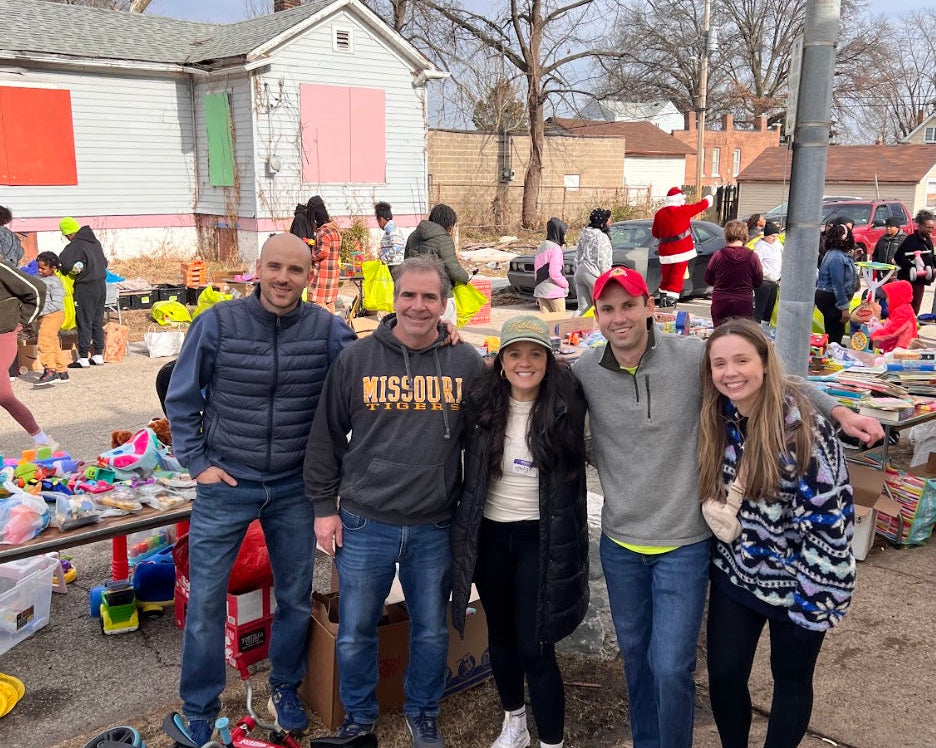 Kaldi's Coffee volunteers at Christmas in Baden