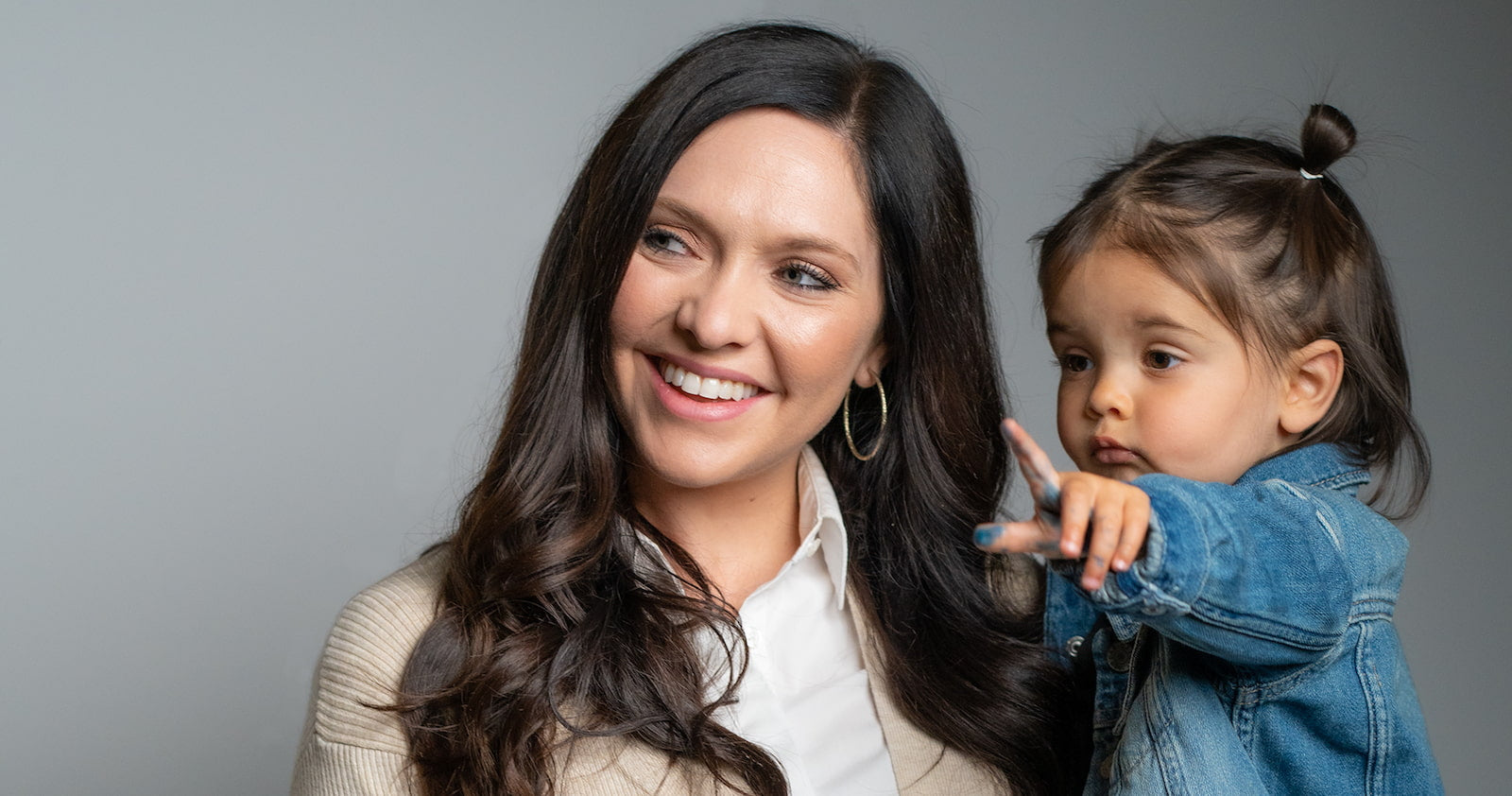 Lyndsey with her daughter