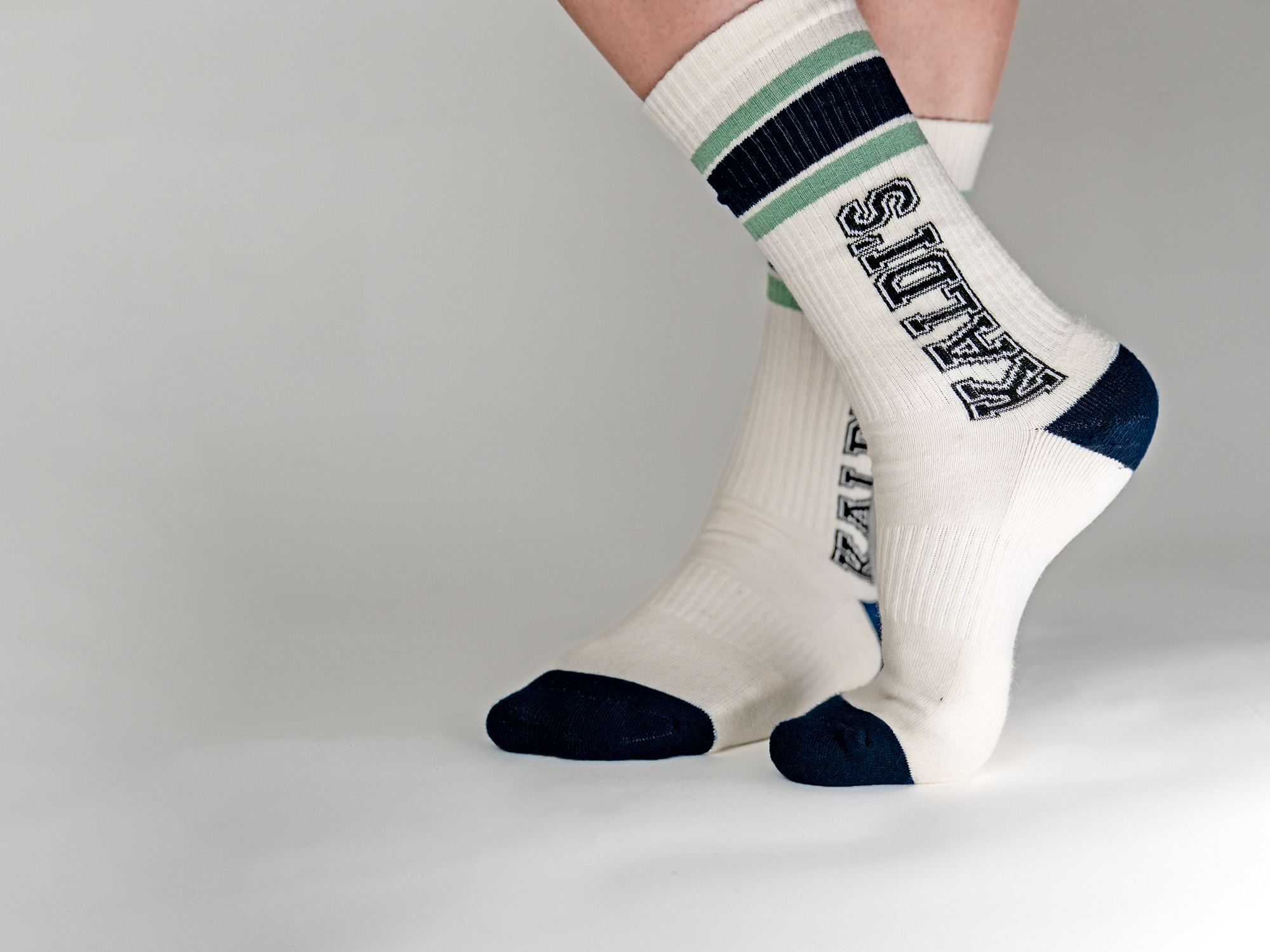 Image of front of Kaldi's athletic crew sock
